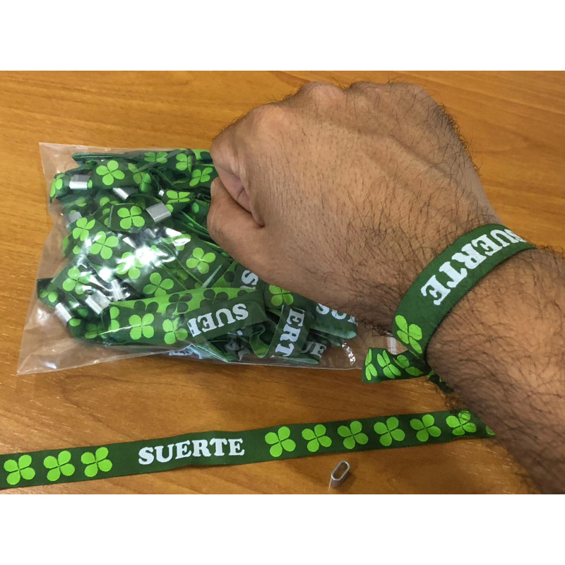 Pulseras bordadas de la SUERTE