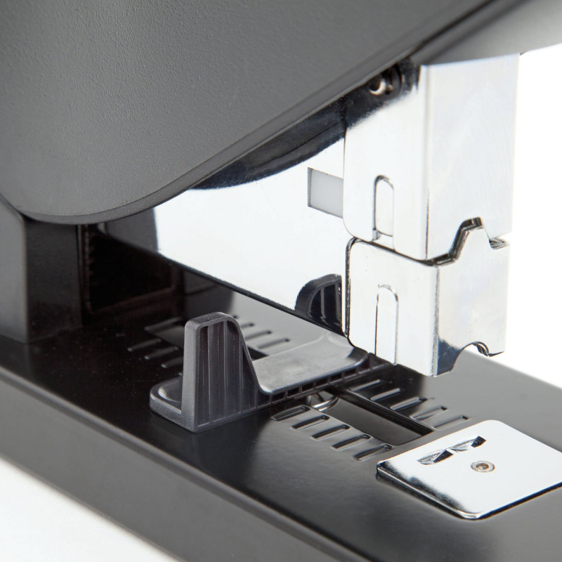 Grapadora de tacos hasta 210 hojas